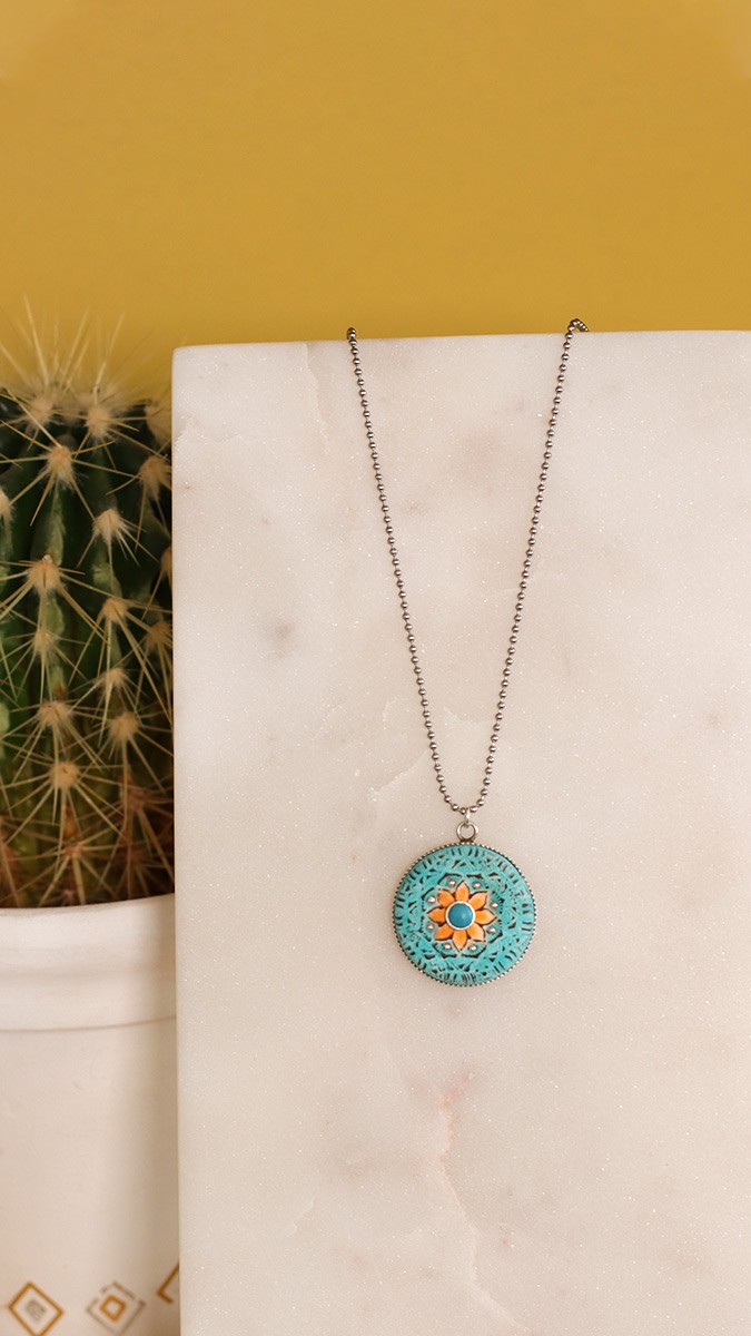 Schéma Pendentif polymère mandala avec serti en argent