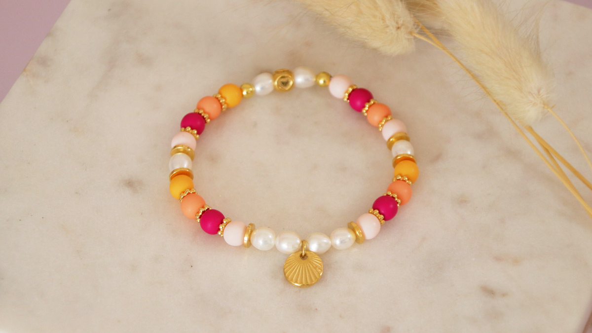 Bracelet élastique avec perles résine colorée mat
