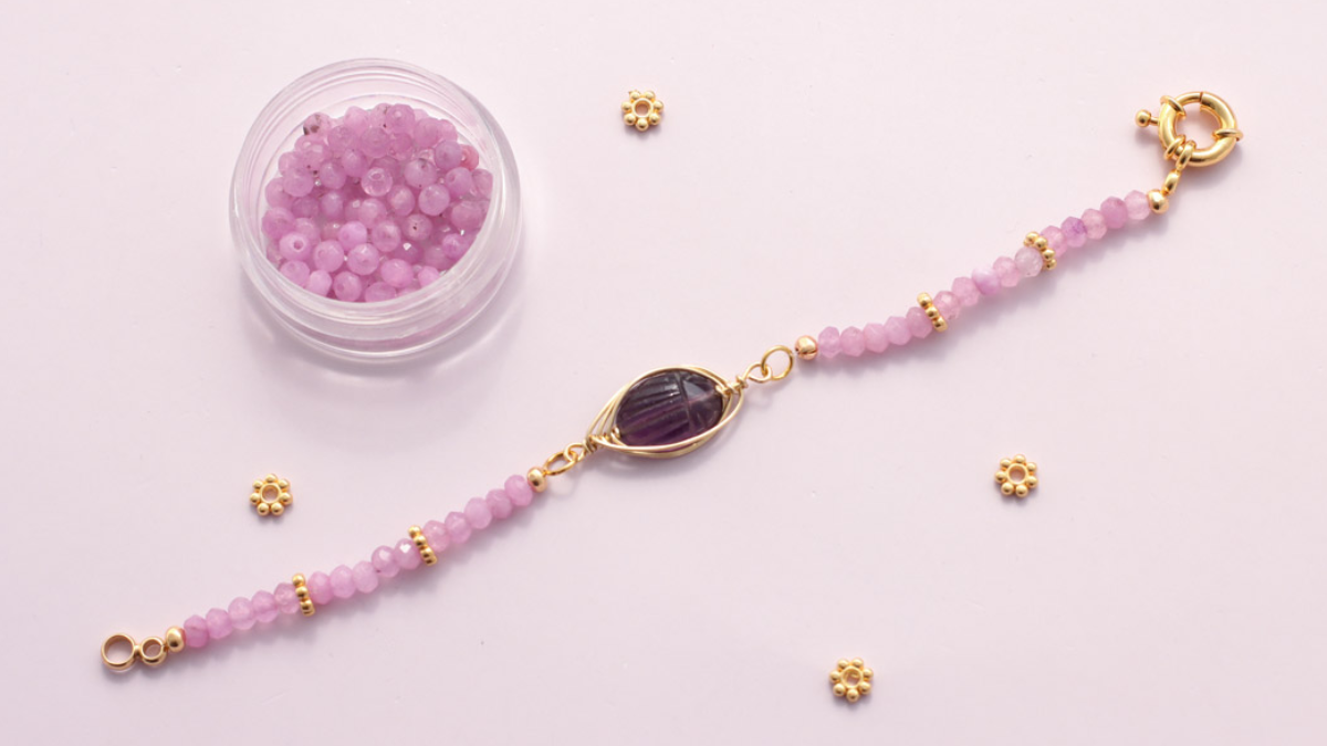 Schéma Bracelet Pierre gemme sertie avec du fil métallique scarabée en Amethyste