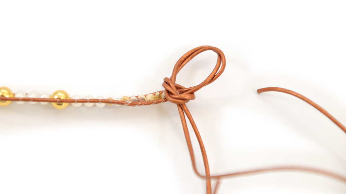 Tuto Bracelet wrap 2 tours ou lien de téléphone : Etape 9