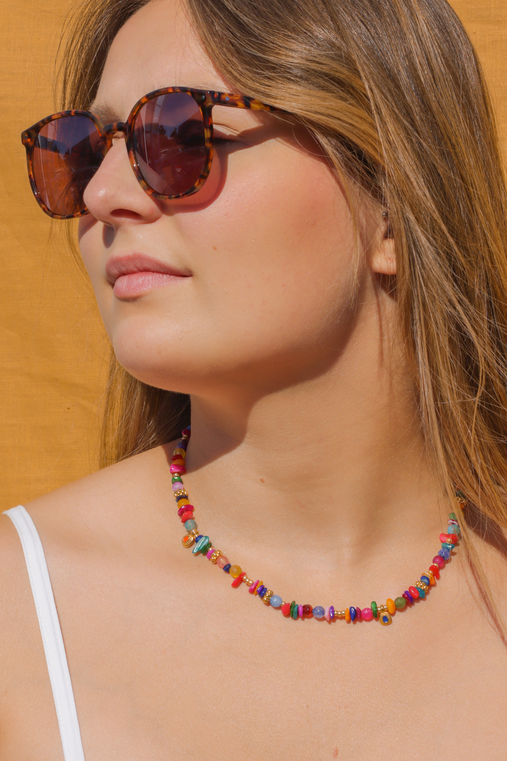 Tuto collier perles fantaisie en nacre et pierre gemme