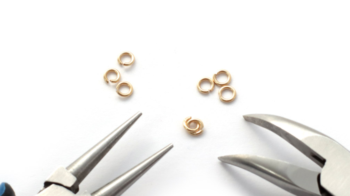 Créer sa bague en gold filled (or laminé) et quartz vert turquoise : Etape 4