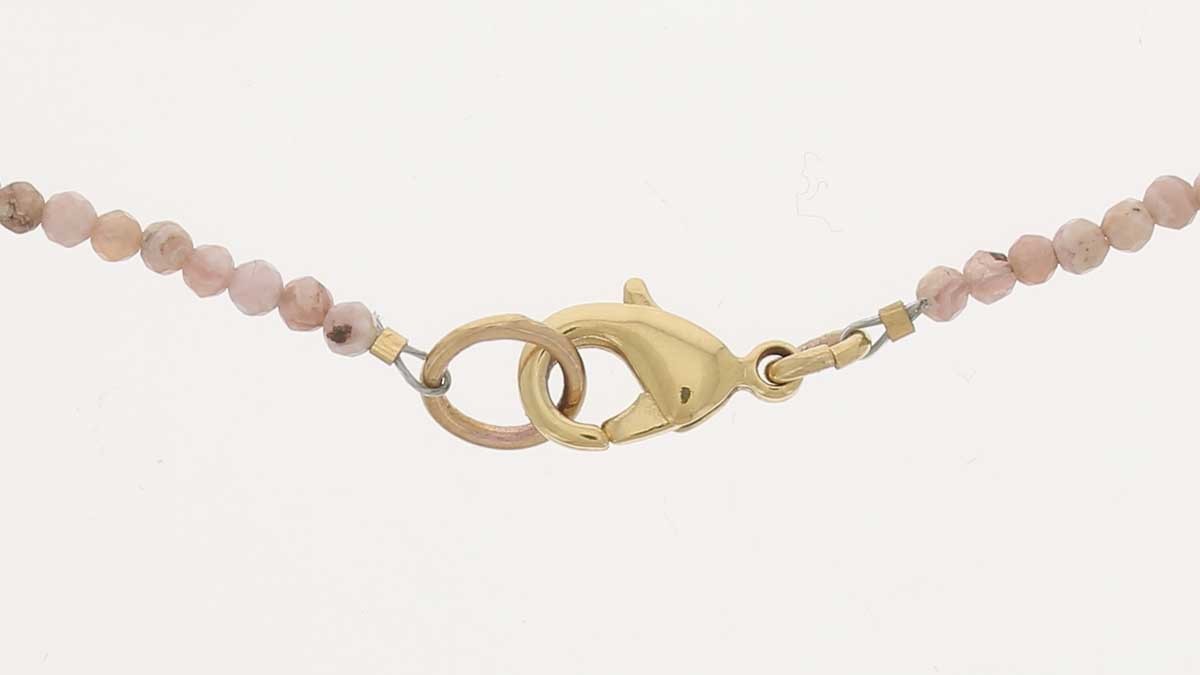 Collier bohème chic avec perles en pierre naturelle & Plaqué Or : Etape 1 Collier bohème chic avec perles en pierre naturelle & Plaqué Or : Etape 1