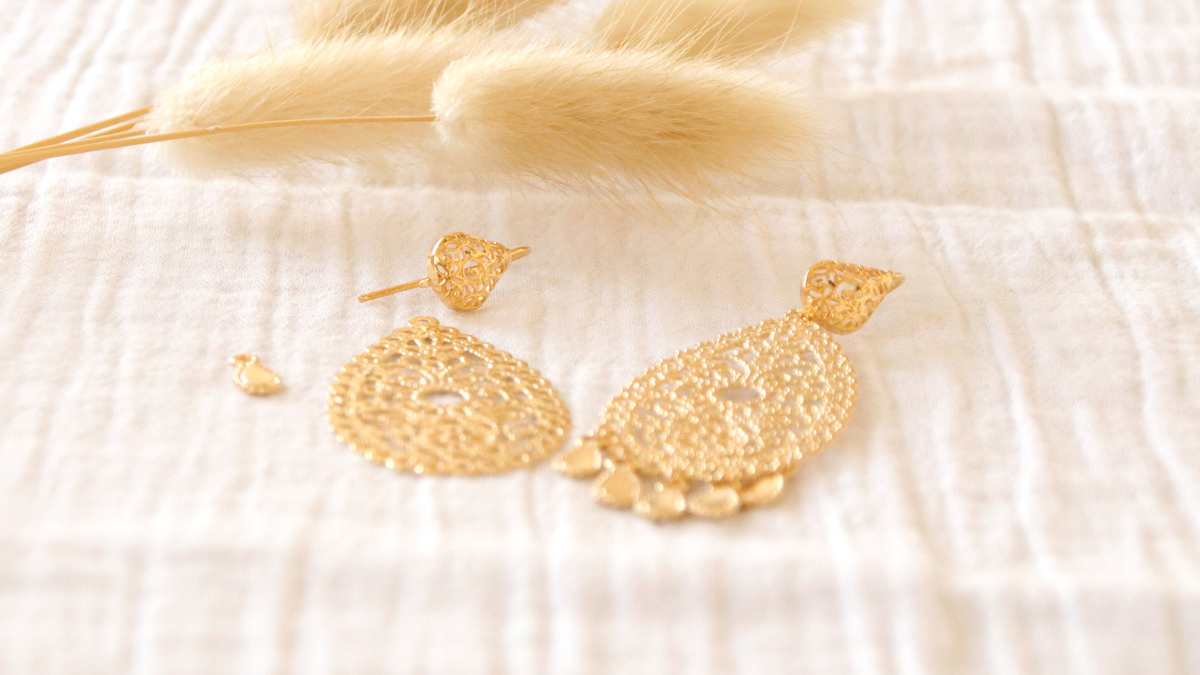 Tuto Boucles d'oreilles dorées faciles : Etape 1