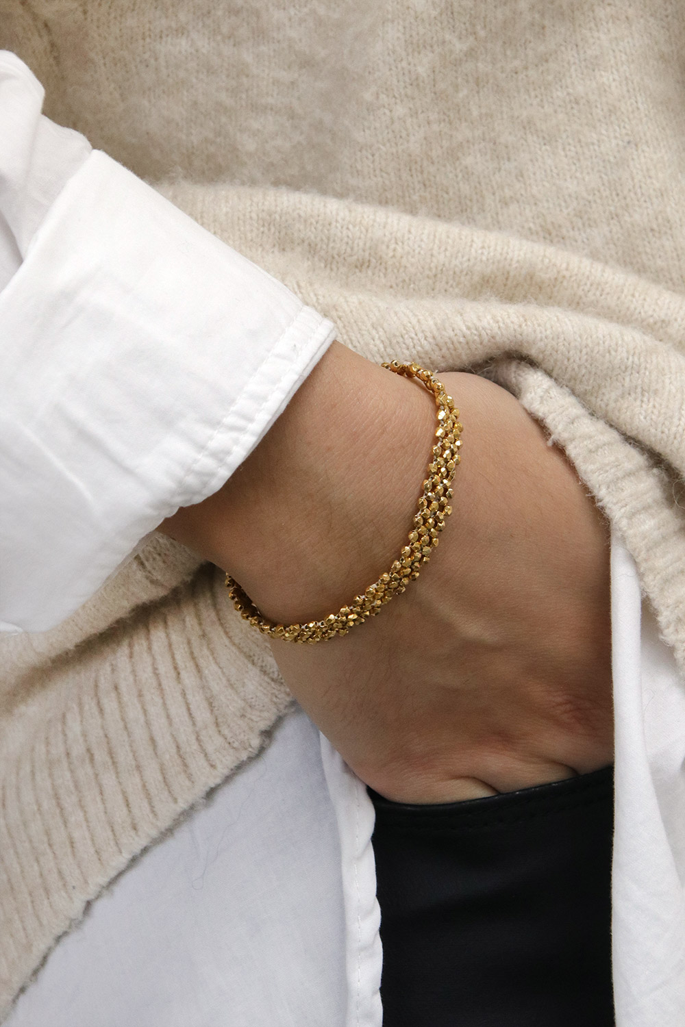 Schéma Bracelet élastique perles dorée en tissage RAW Right Angle Weave