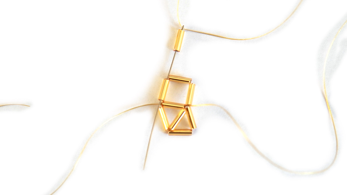 Étoile 3D en perles Bugles Miyuki style himmeli : Etape 4