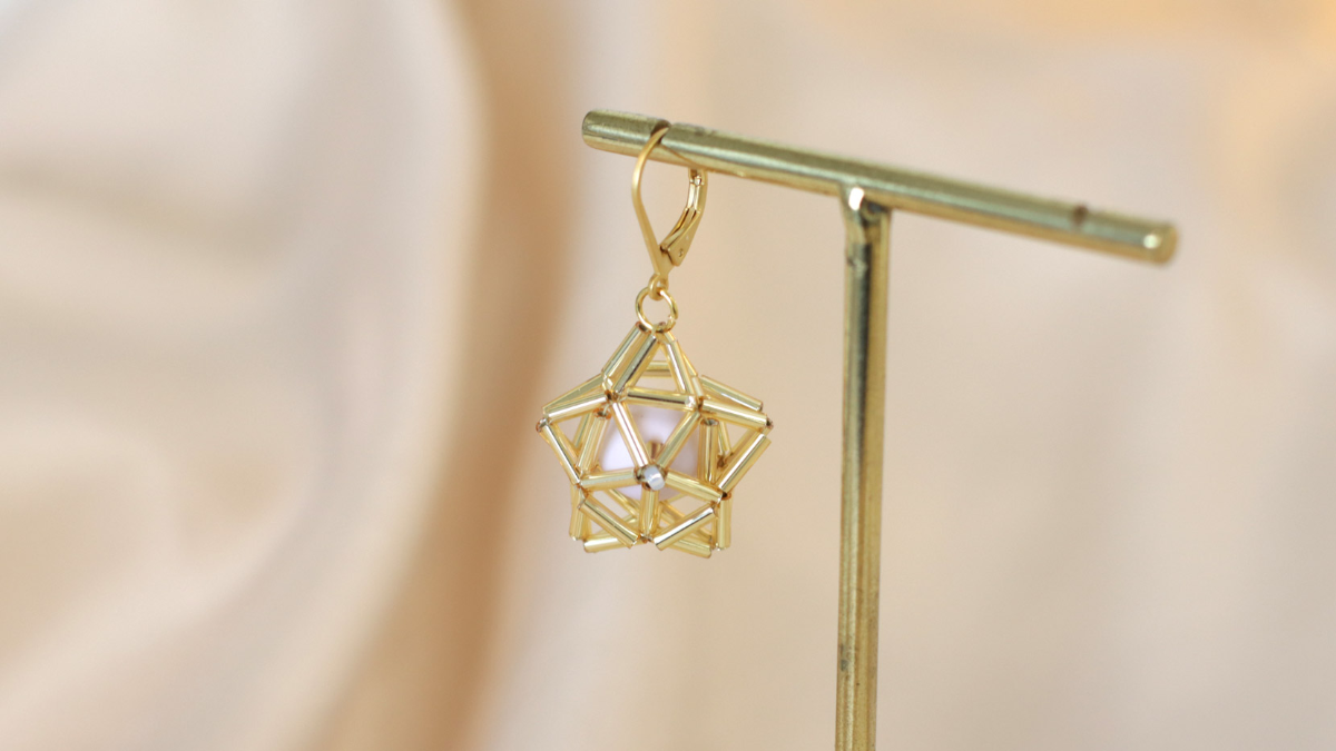 Étoile 3D en perles Bugles Miyuki style himmeli : Etape 11