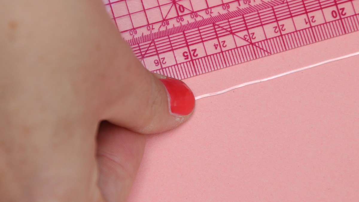 Bracelets élastiques rondelles heishi modèle Canopée : Etape 2