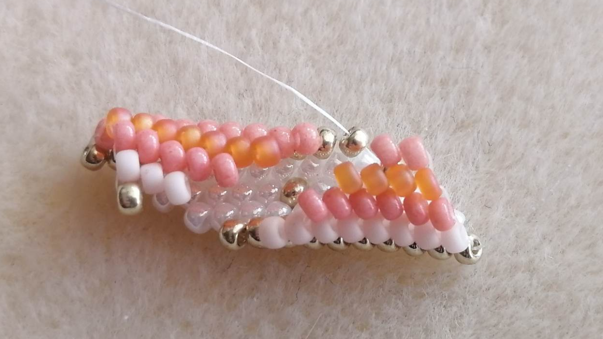 Bracelet peytwist ou spirale à l'aiguille pour débutant : Etape 7