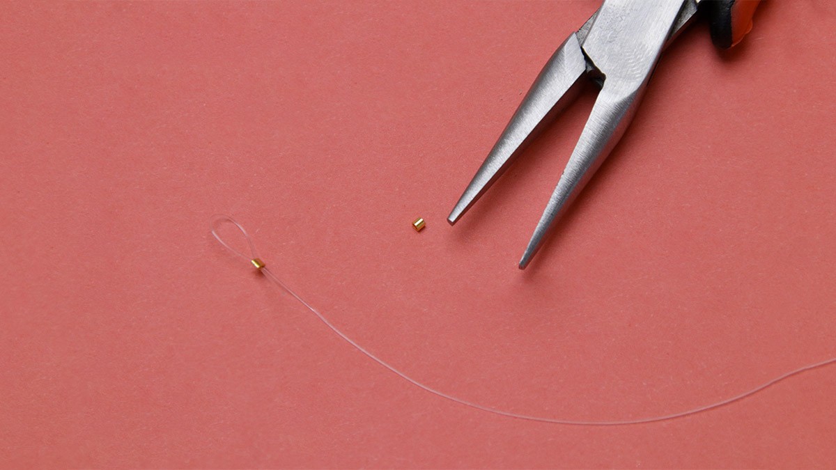 Tuto collier multi rangs perles heishi : Etape 2 Tuto collier multi rangs perles heishi : Etape 2