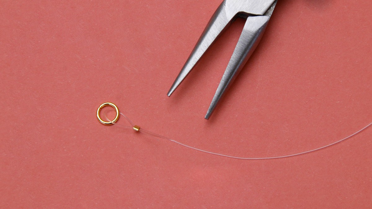 Tuto collier multi rangs perles heishi : Etape 3 Tuto collier multi rangs perles heishi : Etape 3