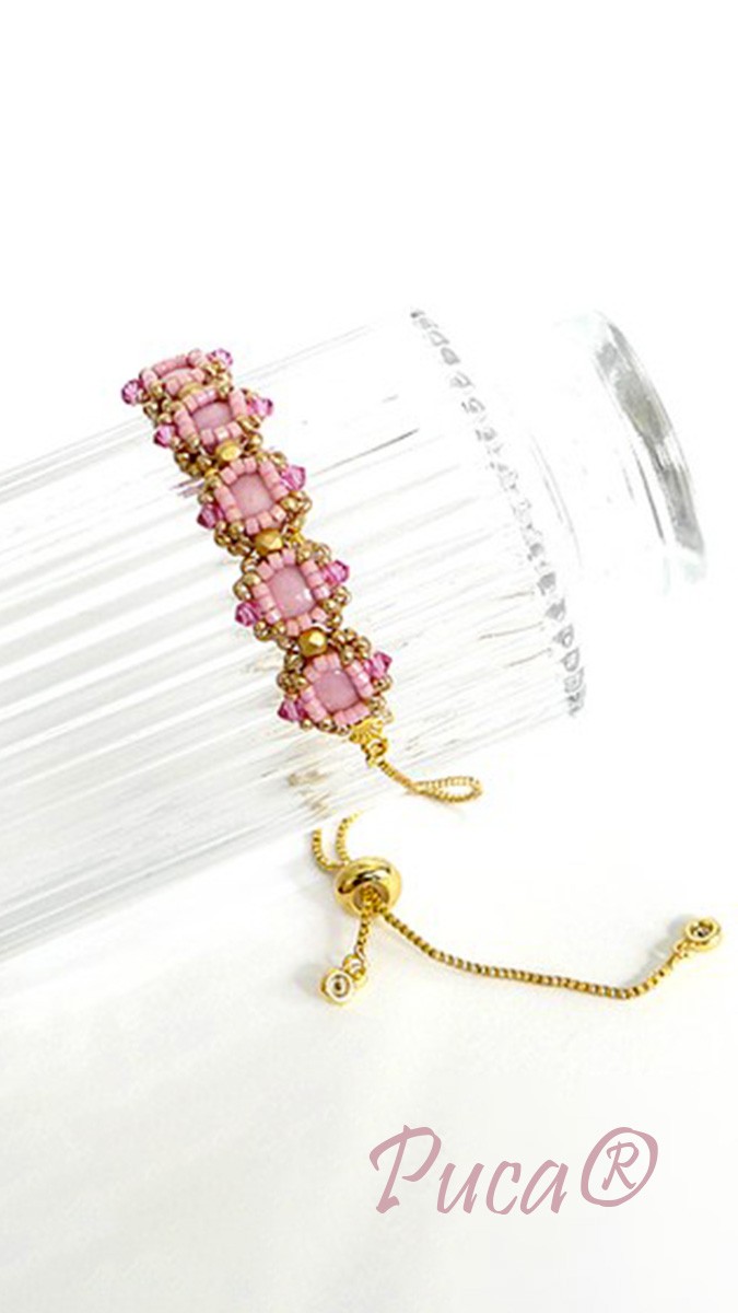 Schéma Bracelet Miss Jade avec cabochon en verre par Puca® Schéma Bracelet Miss Jade avec cabochon en verre par Puca®