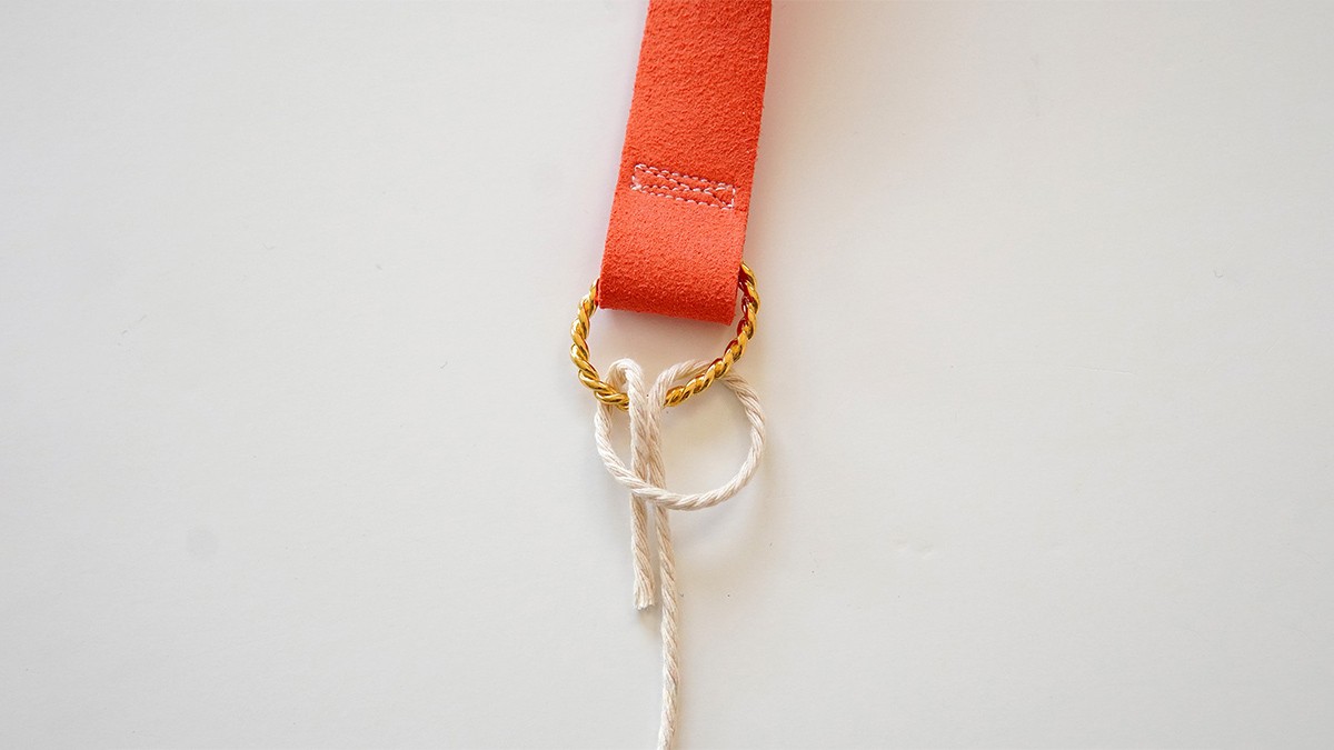 Tuto anse de sac suédine et macramé : Etape 2