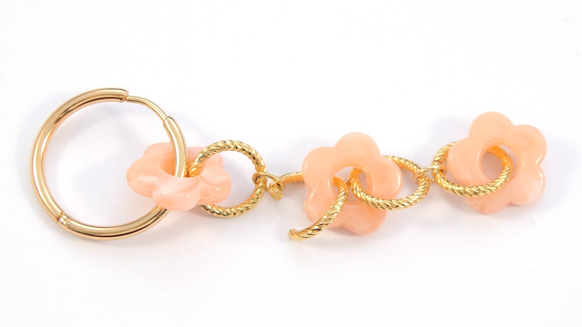 DIY Boucles d'oreilles Peach Fuzz faciles à faire : Etape 4