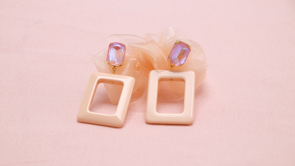 DIY Boucles d'oreilles Peach Fuzz faciles à faire : Etape 5