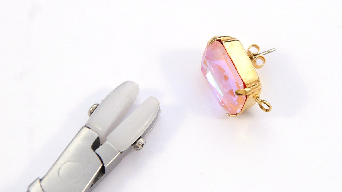 DIY Boucles d'oreilles Peach Fuzz faciles à faire : Etape 6