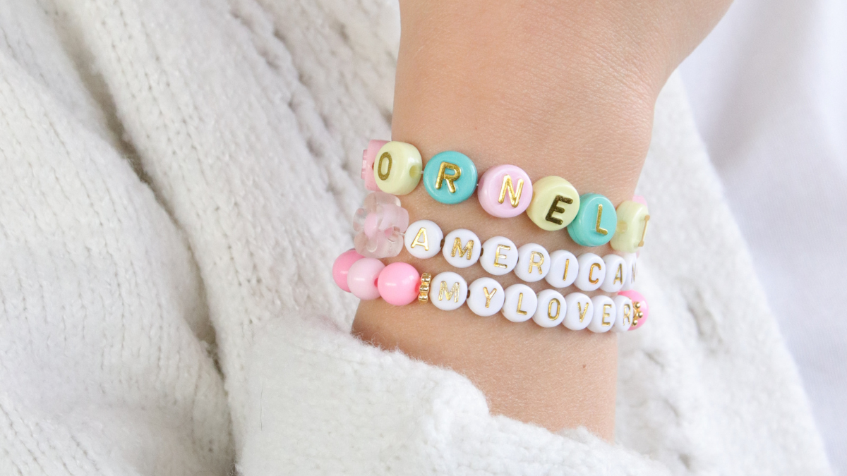 Bracelets d'amitié style 1989 : Etape 5 Bracelets d'amitié style 1989 : Etape 5