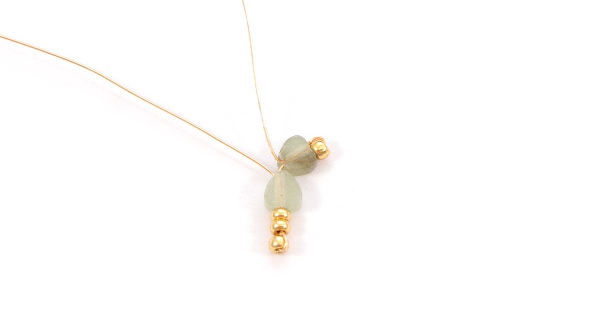 Bracelets chaînes dorées et breloque trèfle : Etape 7