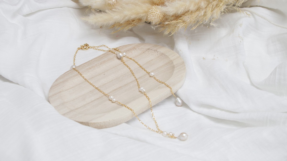 DIY mariage - Collier sautoir dos nu avec perles d'eau douce