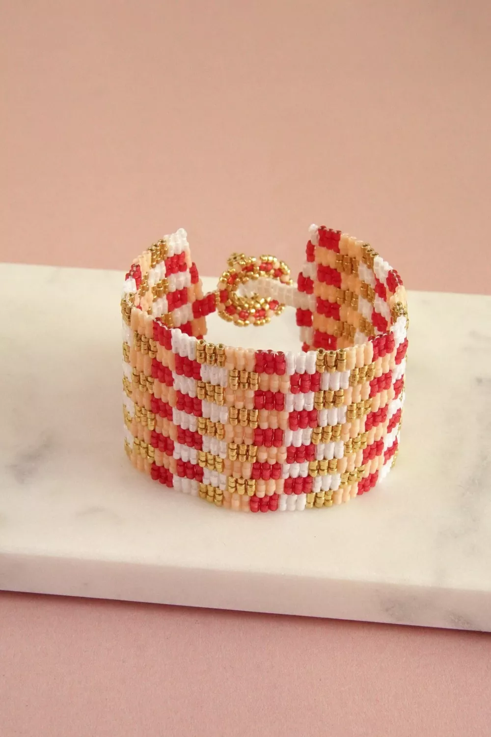 Schéma Bracelet Miyuki à carreaux triple Peyote avec fermoir en perles