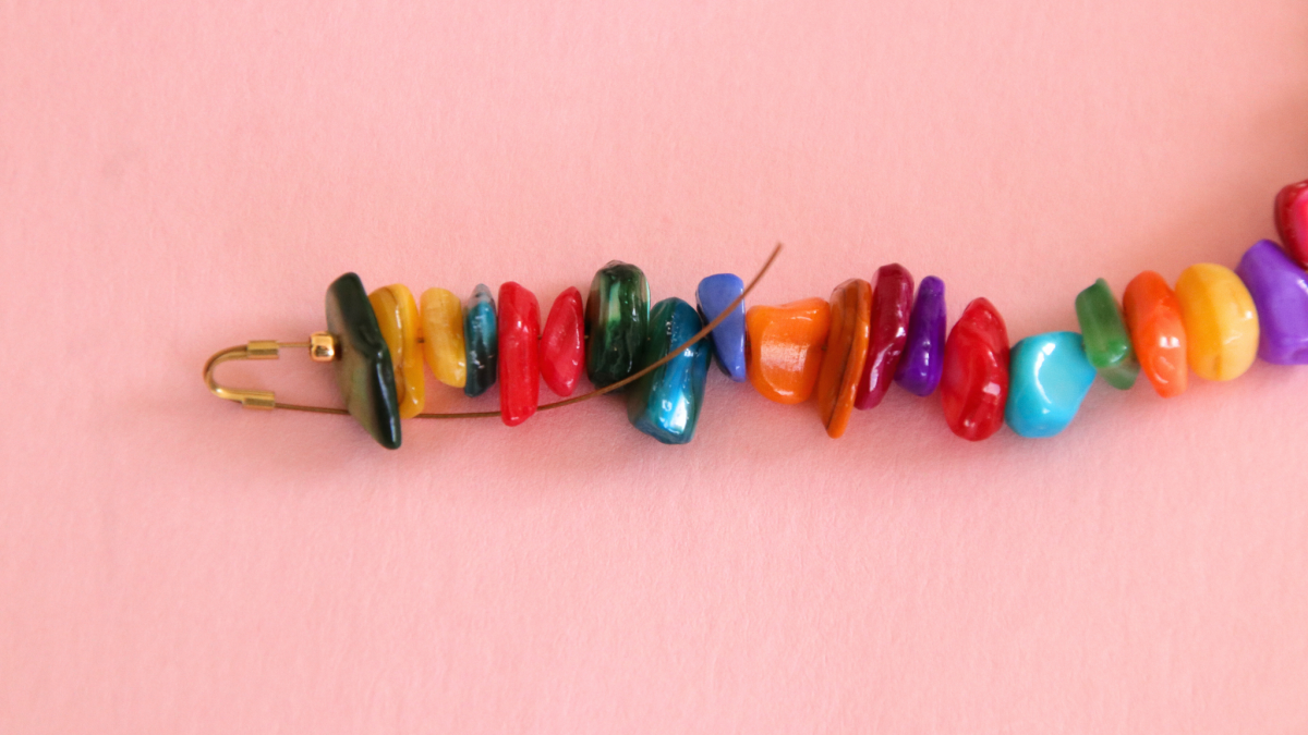 Collier avec perles d'eau douce et perles chips coquillage : Etape 6