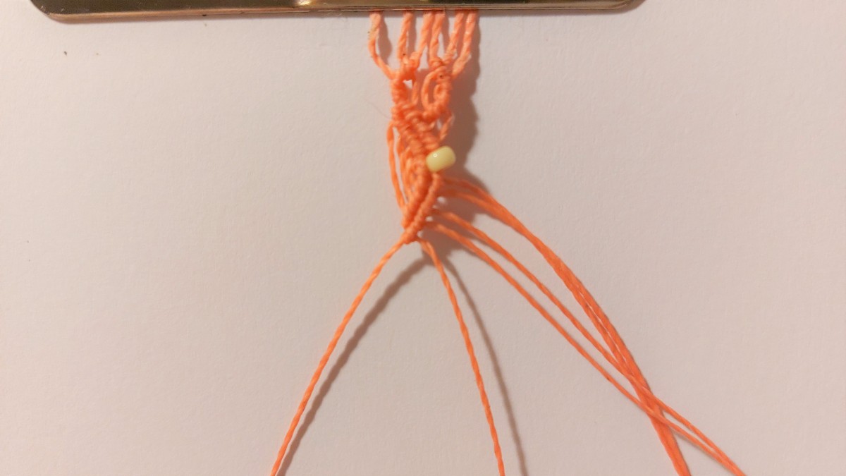 Bracelet d'été en micro-macramé : Etape 9 Bracelet d'été en micro-macramé : Etape 9