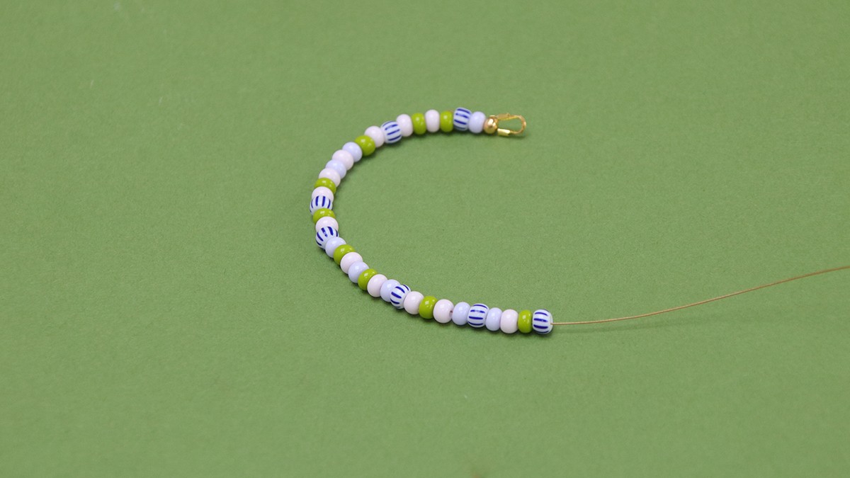 Bracelet duo mère/fille en rocailles : Etape 3