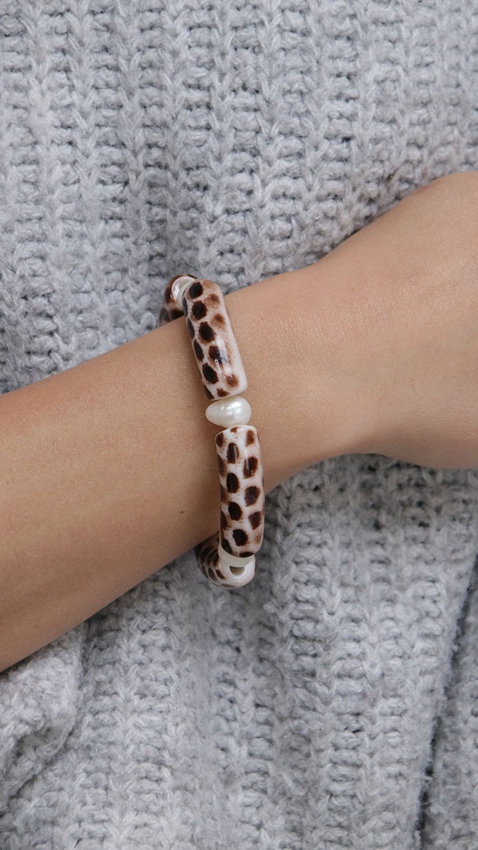 Schéma Bracelets élastiques avec perles tubes fantaisies Schéma Bracelets élastiques avec perles tubes fantaisies