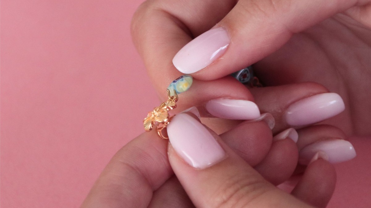 Boucles d'oreilles pendantes avec perles Millefiori : Etape 1