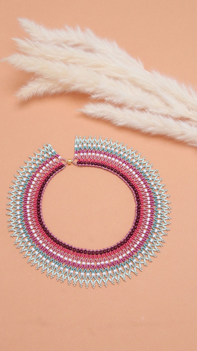 Schéma Collier netting en rocailles 11/0