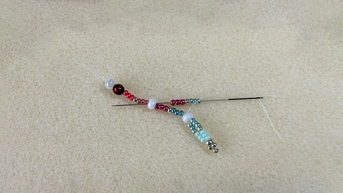 Collier netting en rocailles 11/0 : Etape 4