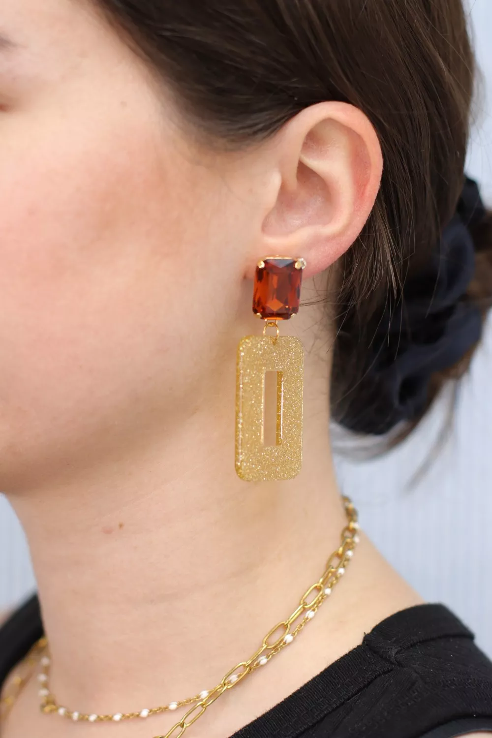 Boucles d'oreilles rectangles à paillettes argentées