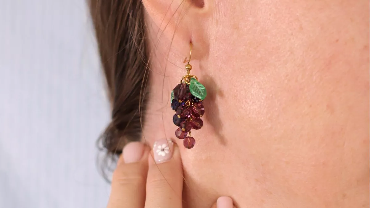 Boucles D'oreilles Pendantes Grappe De Raisin Violet - Neuves Avec étiquettes