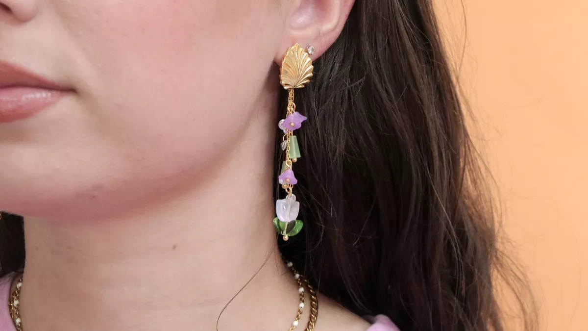 Boucles D'oreilles Pendantes Blanches Fleurs Jaunes & Perles main image 1