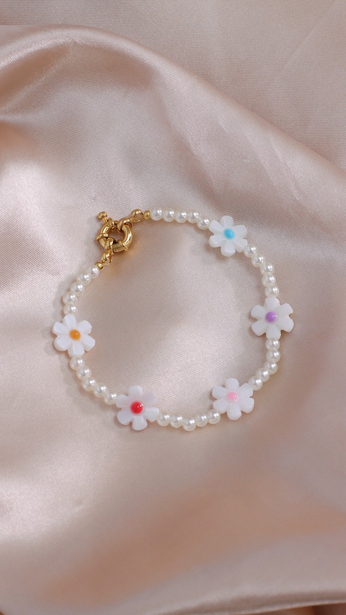 Schéma Bracelet marguerite et perles d'eau douce