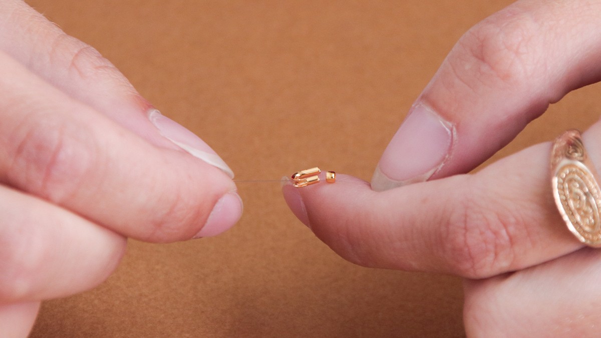 Tuto collier pierres naturelles et breloque coeur : Etape 1 Tuto collier pierres naturelles et breloque coeur : Etape 1