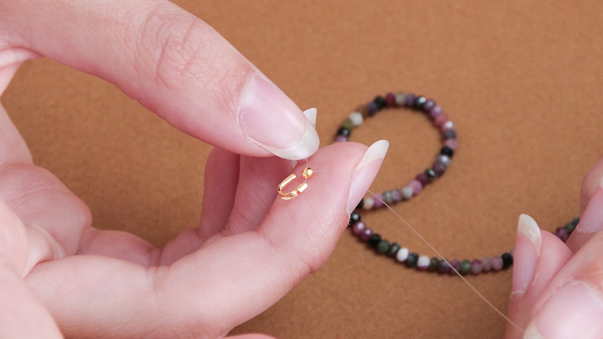 Tuto collier pierres naturelles et breloque coeur : Etape 4 Tuto collier pierres naturelles et breloque coeur : Etape 4