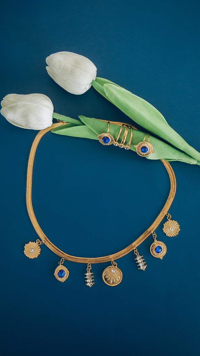 Schéma Collier Breloques en Acier Inox et Pendentifs Cartes de Tarot Schéma Collier Breloques en Acier Inox et Pendentifs Cartes de Tarot