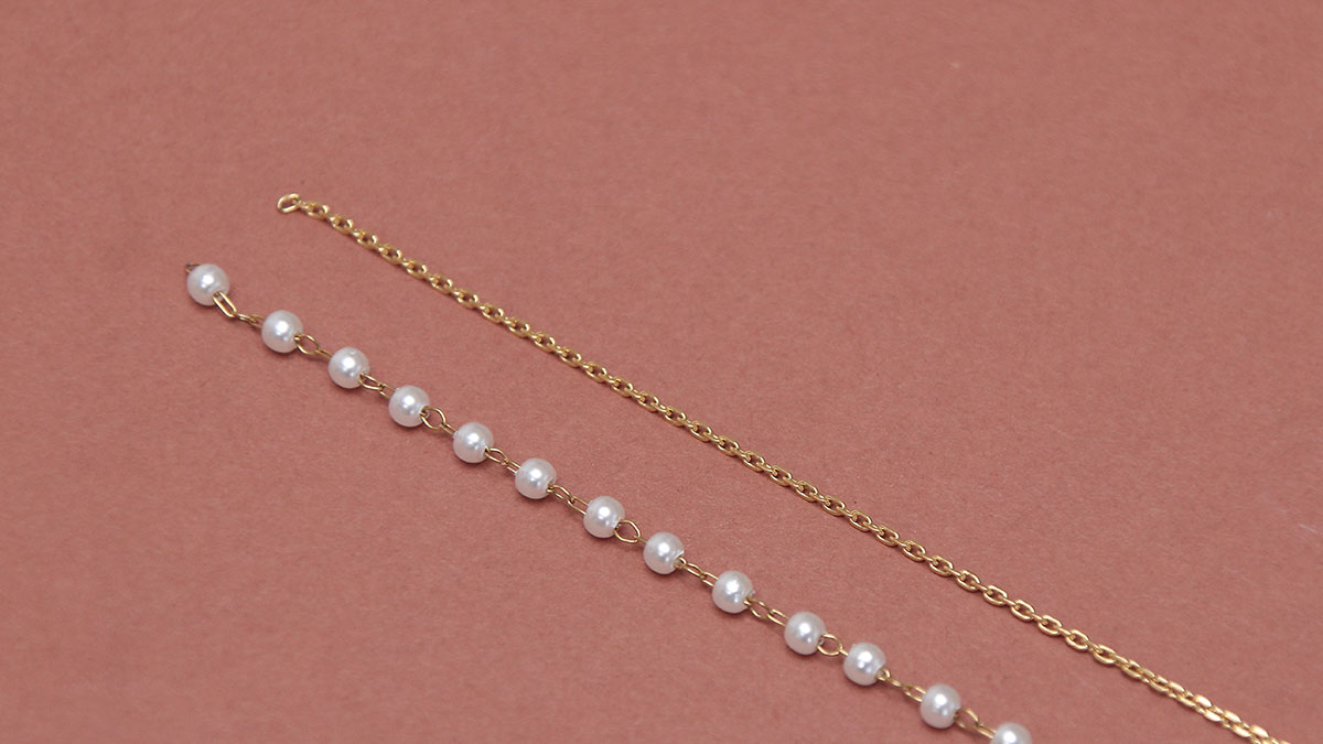 Collier Long à Perles Avec Pierres Imitation Nacre - Sans Fermoir, Occasion