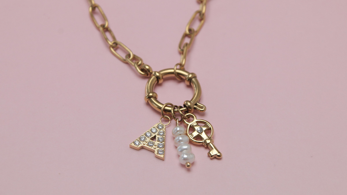 Collier mousqueton à breloques : Etape 3