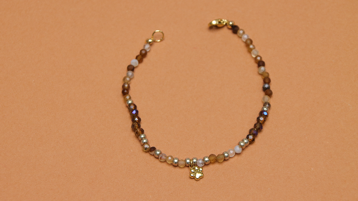 Bracelets marrons en pierres naturelles et perles facettées : Etape 8