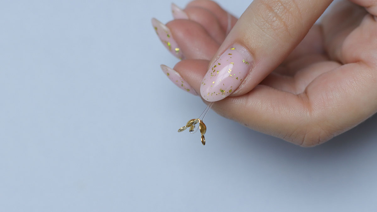 Collier en pierres naturelles double rang : Etape 2