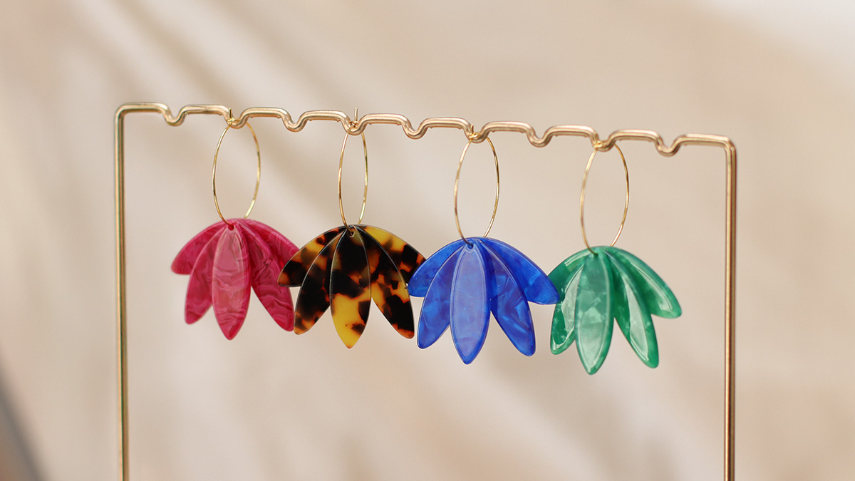 Schéma Créoles Feuilles Colorées