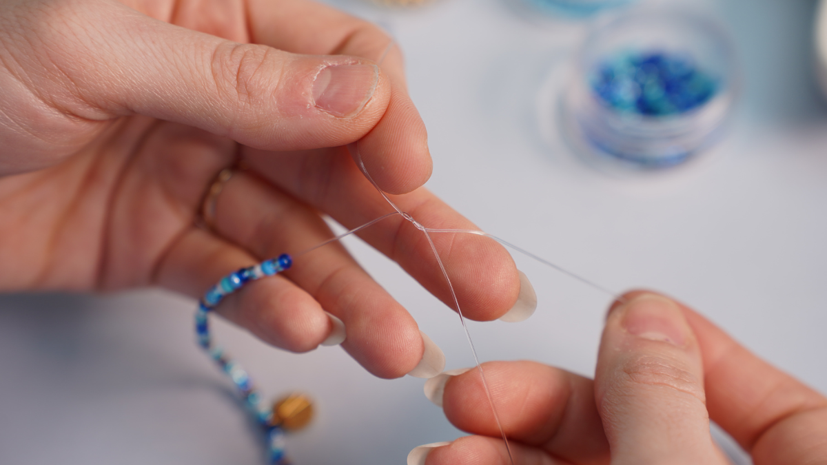 Bracelets marins en perles de rocaille : Etape 3 Bracelets marins en perles de rocaille : Etape 3