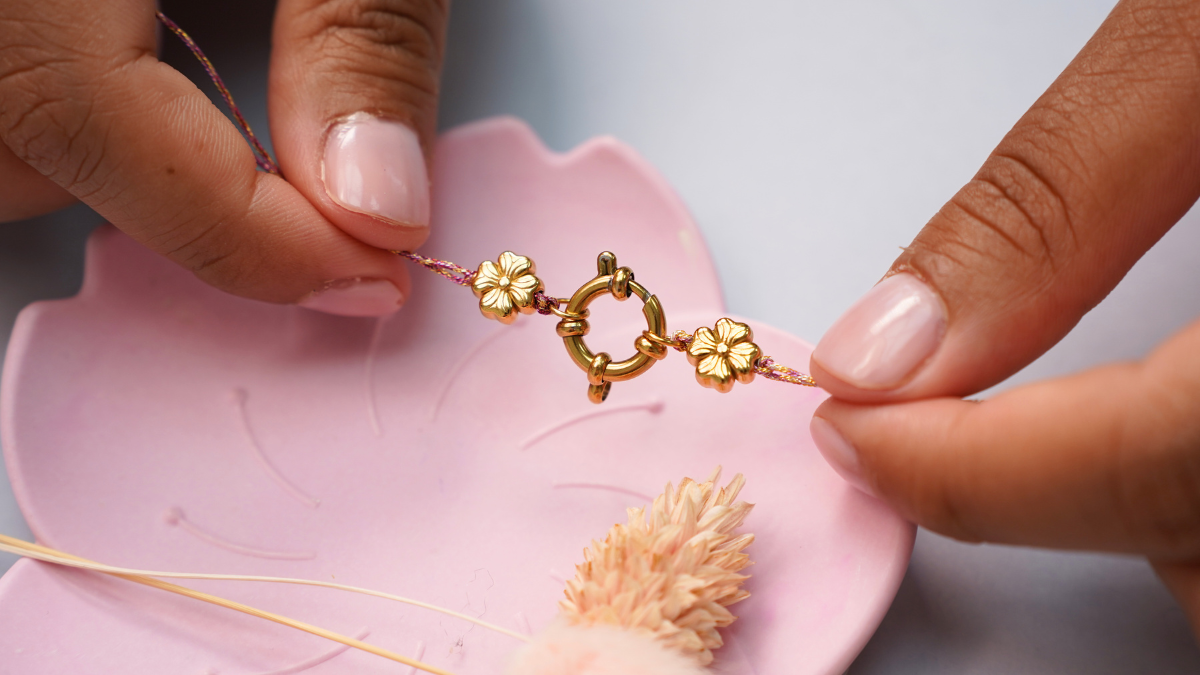 Trio de bracelets d'été en fil nylon : Etape 4