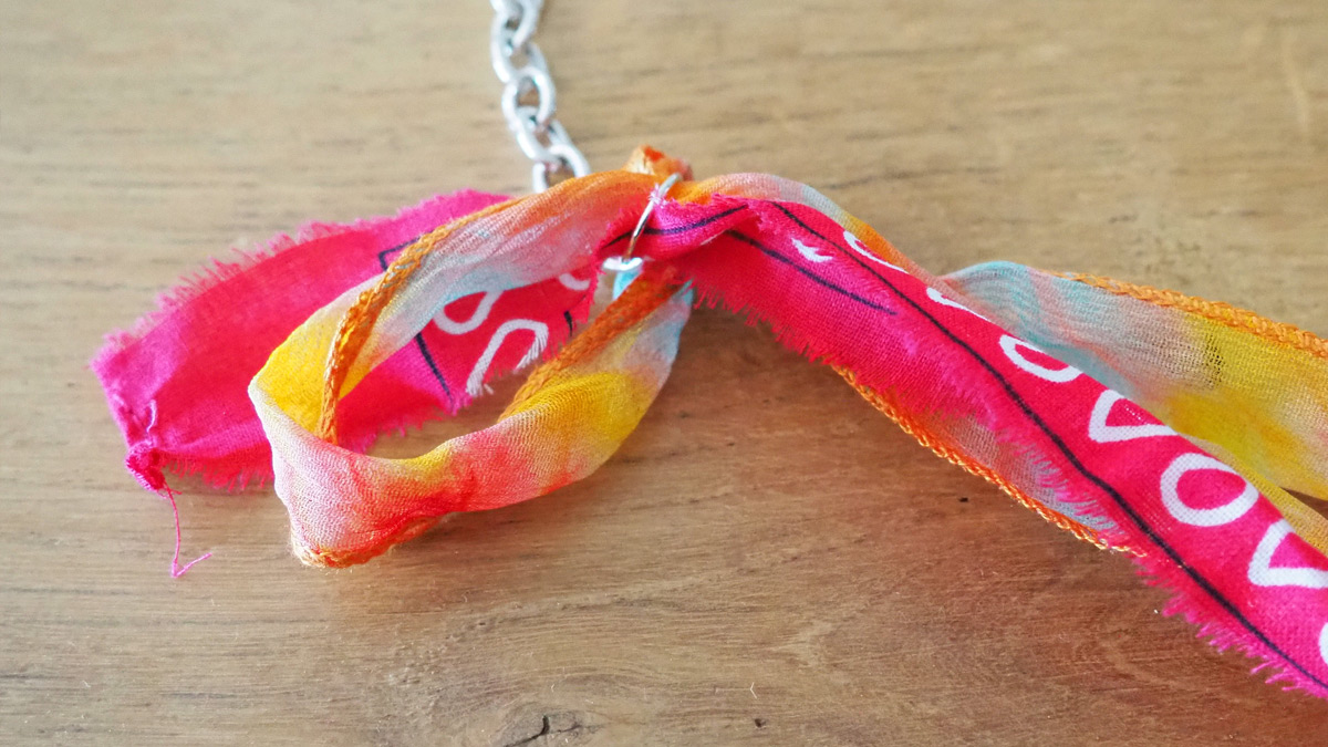 Collier tressé avec palmier en Améthyste et breloque argent 925 : Etape 2