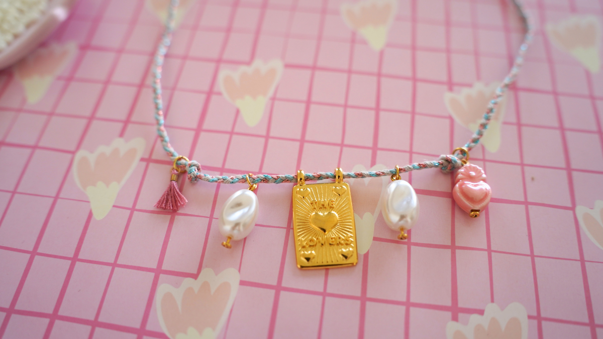 DIY stacking de colliers avec pierres gemmes, perles Miyuki et cordon : Etape 15 DIY stacking de colliers avec pierres gemmes, perles Miyuki et cordon : Etape 15