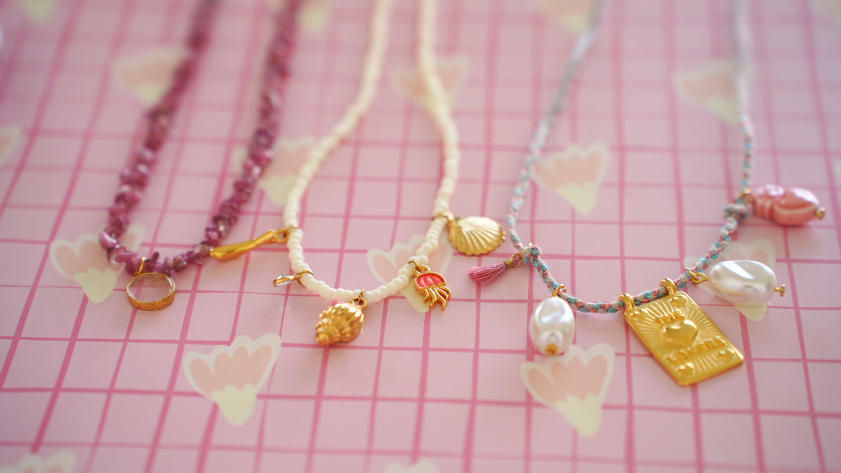 DIY stacking de colliers avec pierres gemmes, perles Miyuki et cordon : Etape 16 DIY stacking de colliers avec pierres gemmes, perles Miyuki et cordon : Etape 16