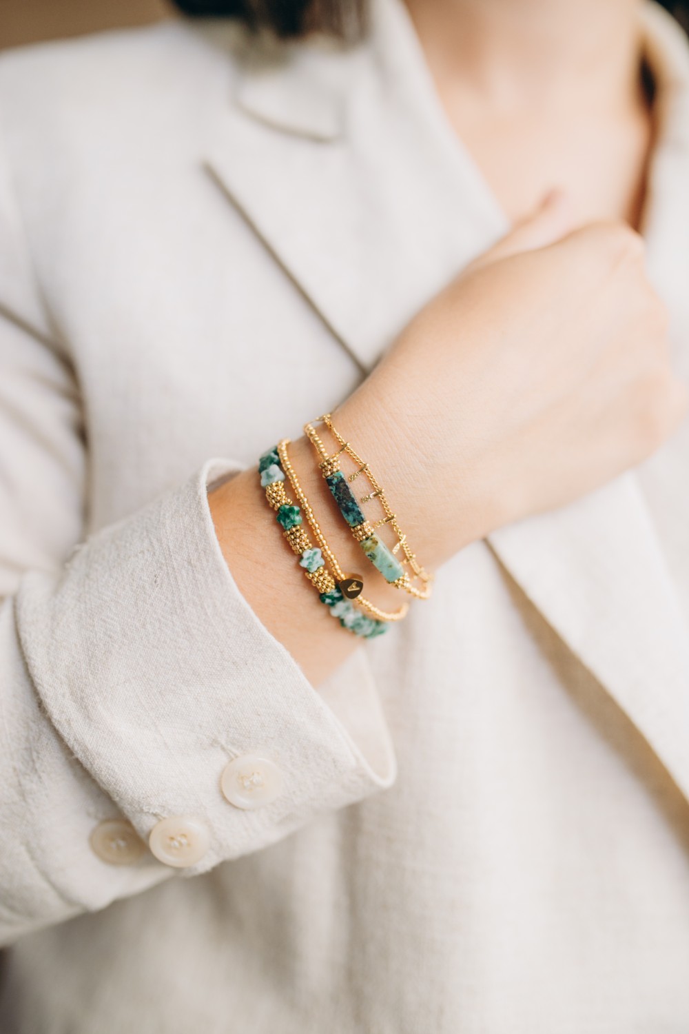 Ensemble de bracelets vert et doré en pierres naturelles