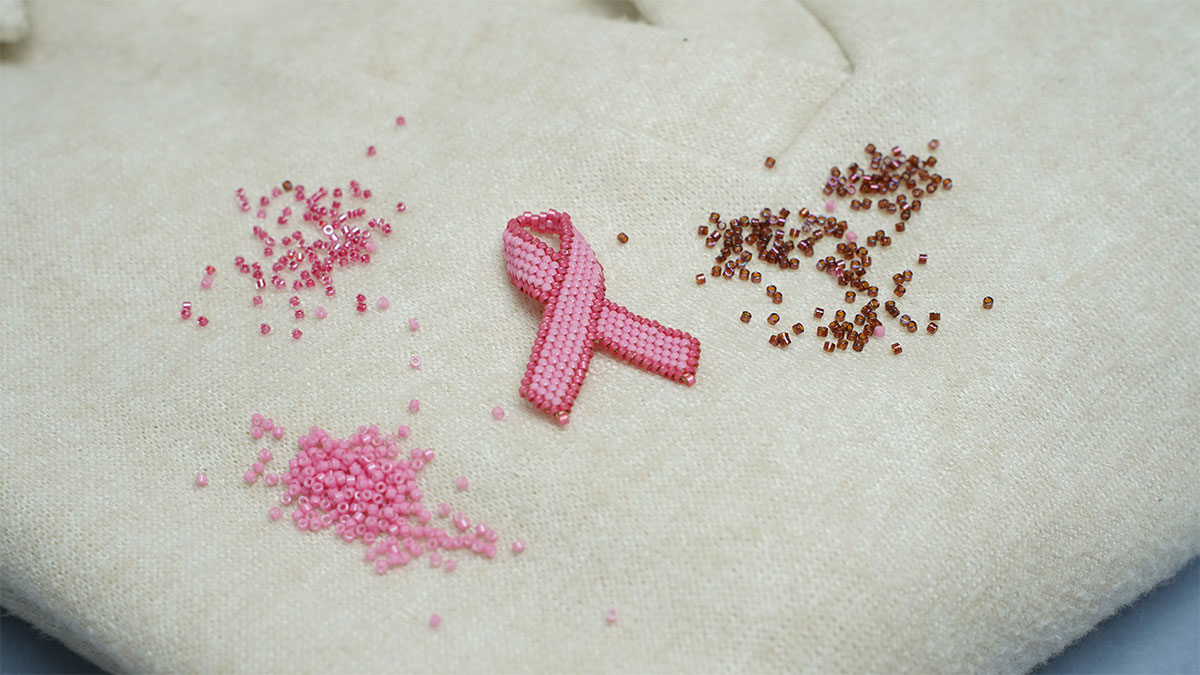 Broche Ruban Octobre Rose